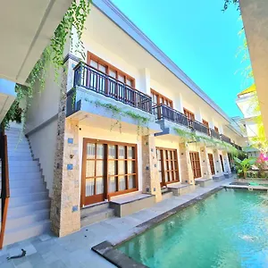 Kamandaka Hostel