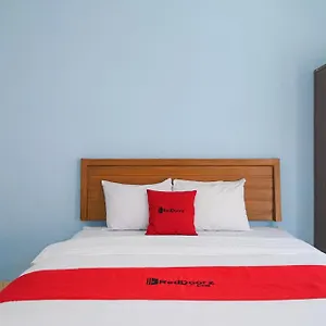 Hotel Oyo 1755 De'balcon, Kuta Lombok