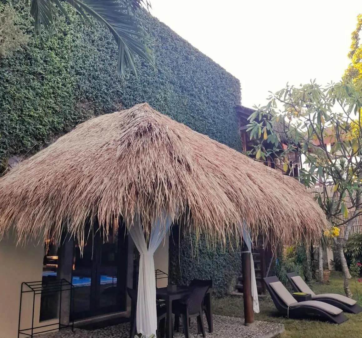 Kuta - 4Br Villa With Private Xl Pool